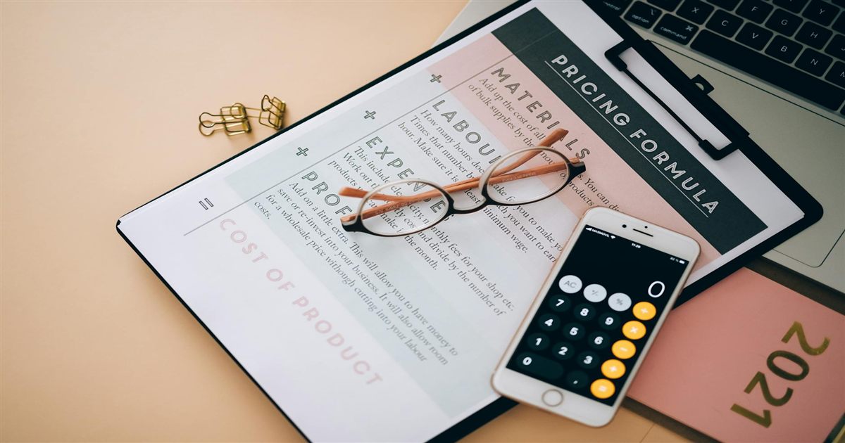 Pricing Web Development Services: Transitioning from Hourly to Value-Based Billing in the 2026 Tech Market